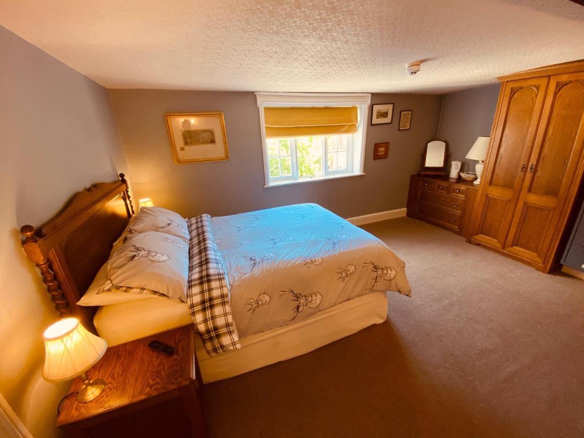 The Swan Inn Midhurst Quarto foto
